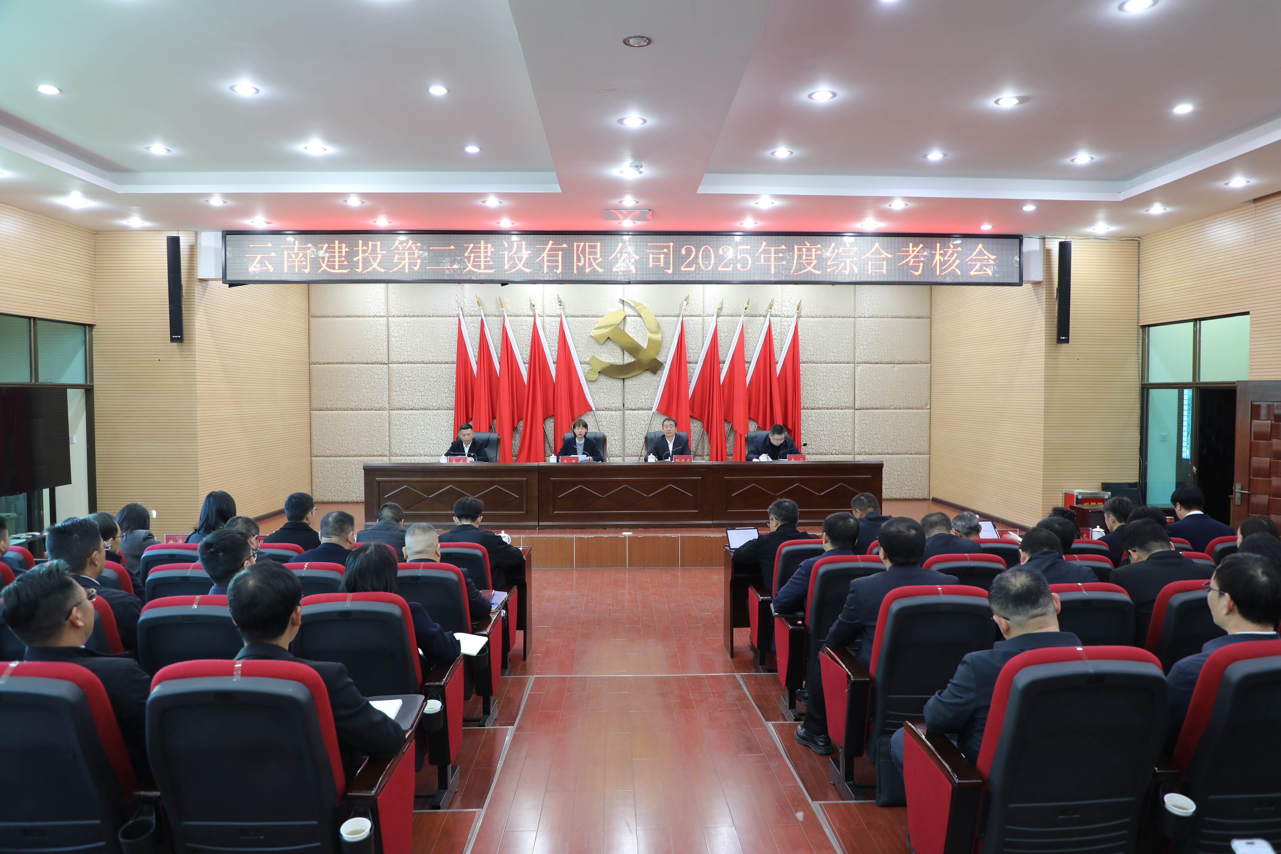 0I1A1296.jpg